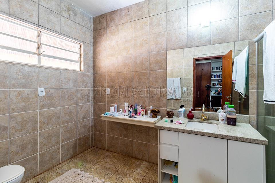 Image Property