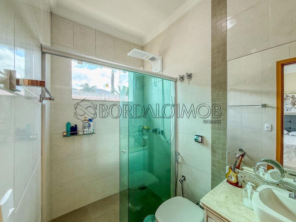Image Property