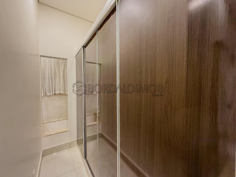 Image Property