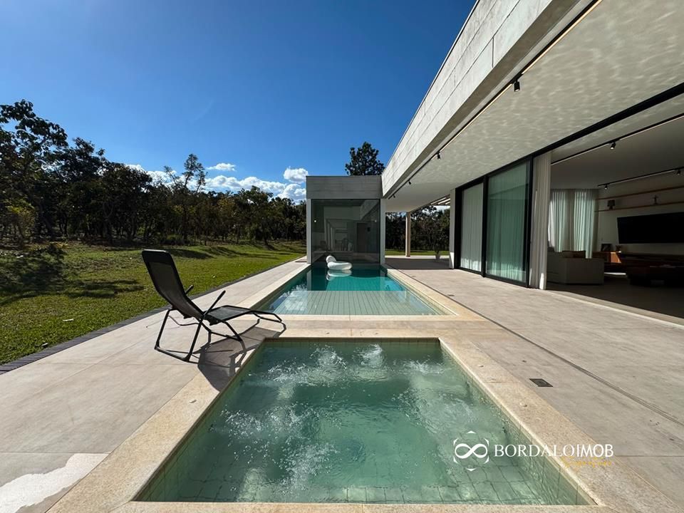 Casa nova e térrea com 650m, moderna e 13000m² de área verde - Park Way, Brasília - Foto 18