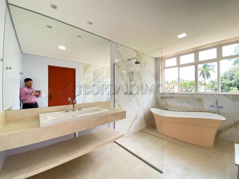 ALUGUEL Casa com 4 Quartos 2 Suites Lazer Completo no Lago Sul - Lago Sul, Brasília - Foto 33