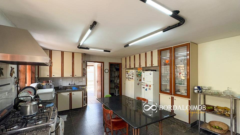 Casa de Alto Padrão Ampla e Sofisticada com 5 Quartos e Lazer Completo - Lago Sul, Brasília - Foto 15